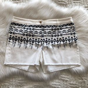 J. McLaughlin Mimi White & Black Embroidered Short